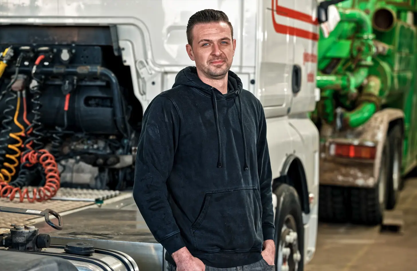 nutzfahrzeuge lkw werkstatt kfz meister